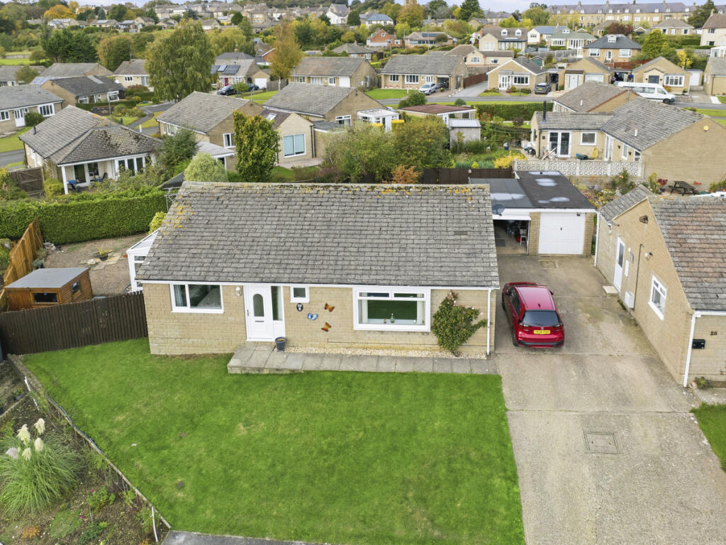 2-bed detached on 23 Park View, Leyburn, £330,000