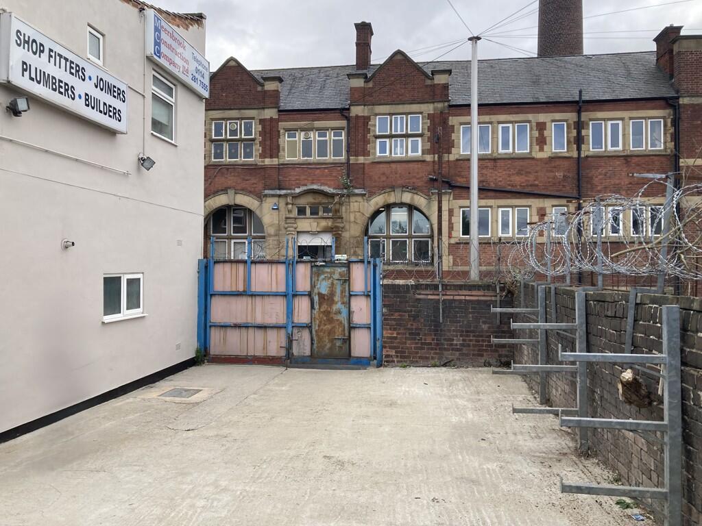 Photo 7