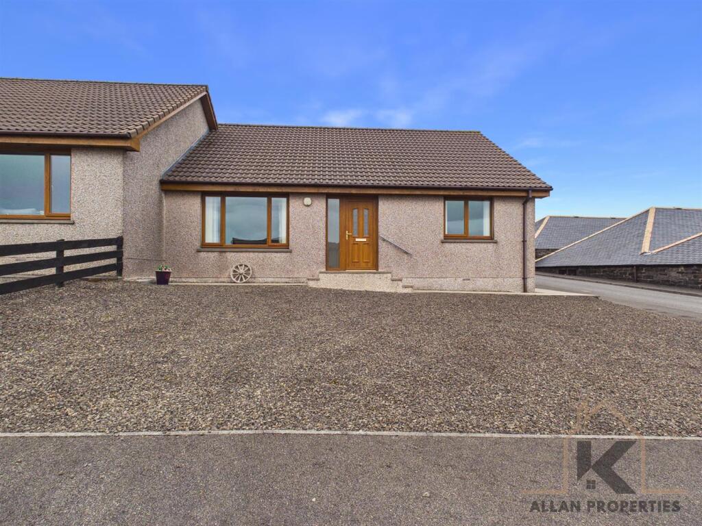 Main image of property: 11 Rosebank, Kirkwall, Orkney, KW15 1WU