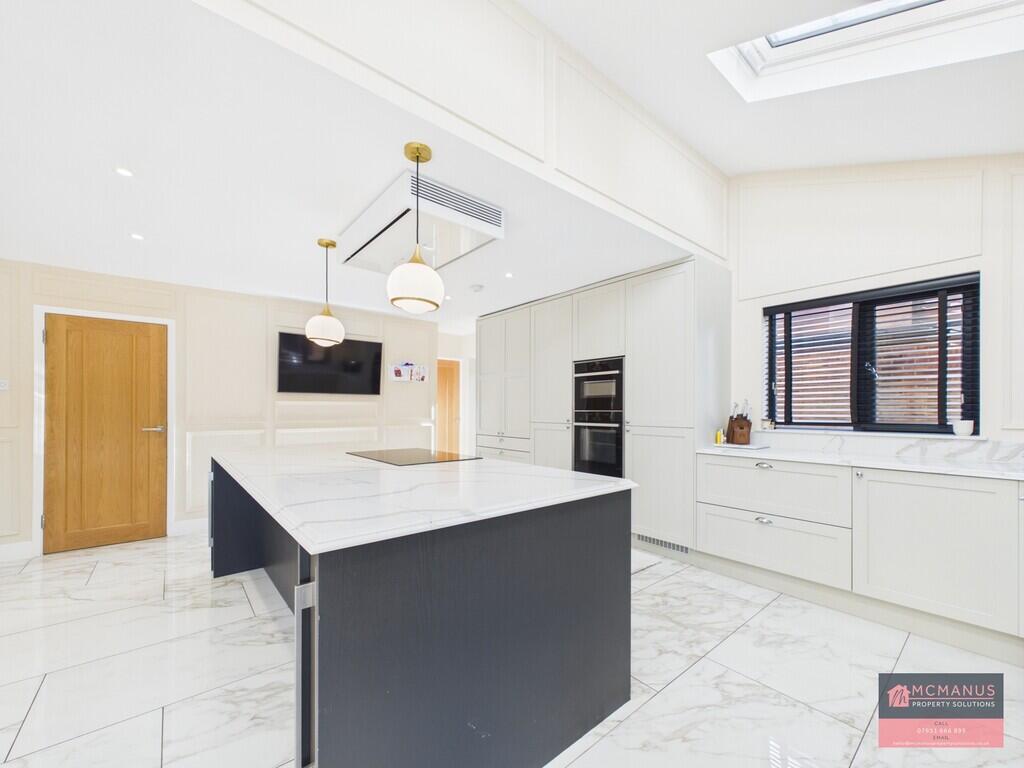 Foster Close, Stevenage photo 4