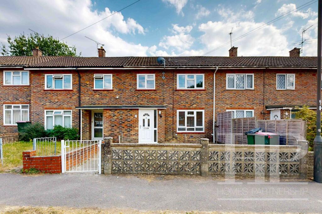 Main image of property: Priors Walk, Crawley, RH10