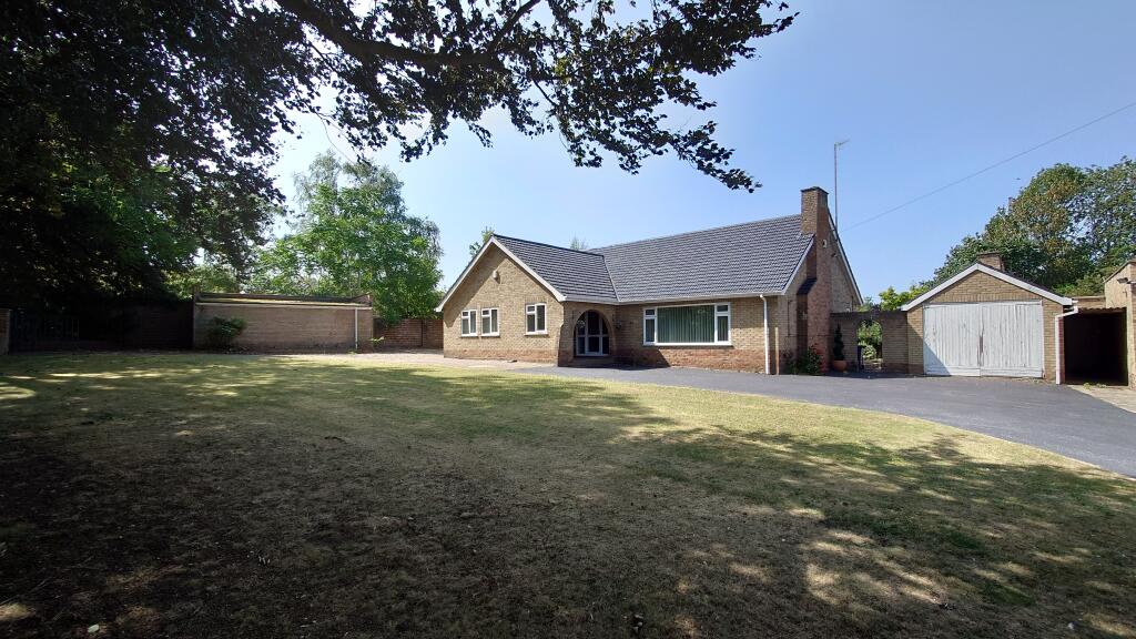 Main image of property: Beech Rise, Bury St Edmunds, Suffolk, IP31 3TP