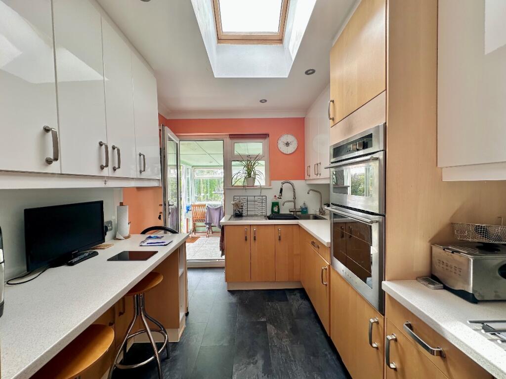 House in London, Harold Wood - More