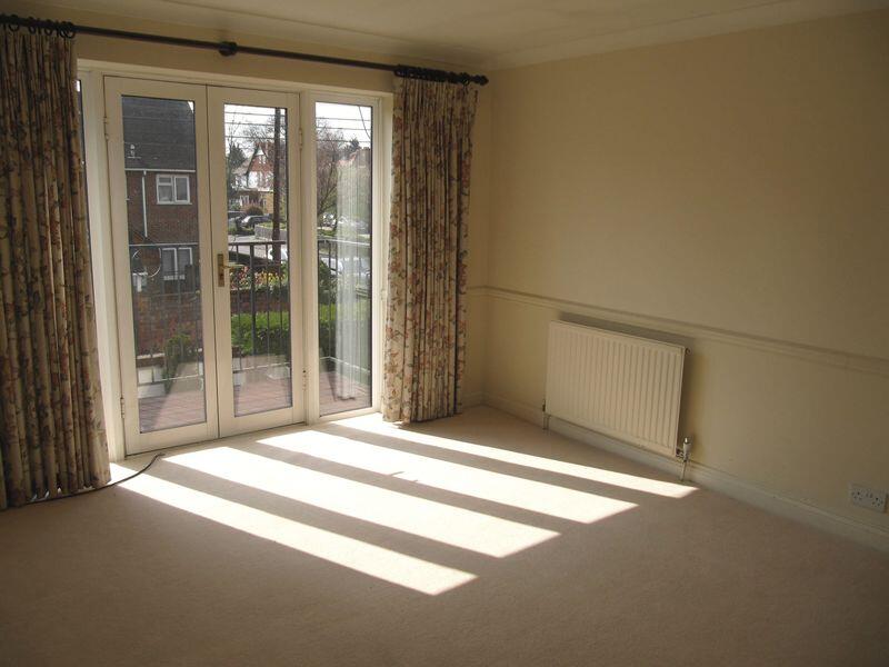 Apartment in Slough - View 3