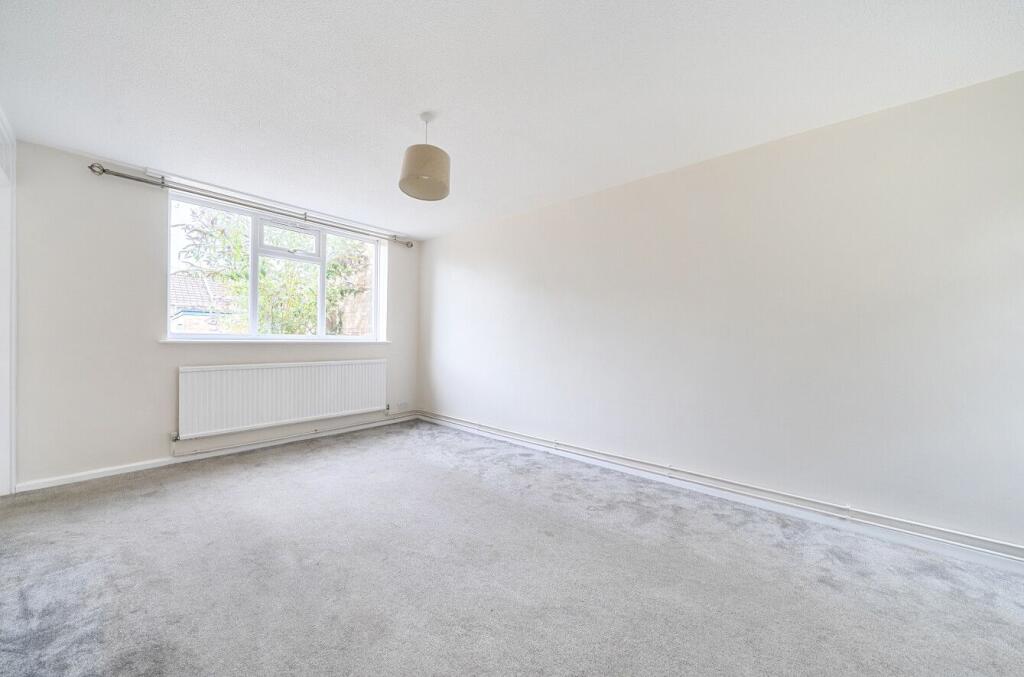 House in Salisbury - View 3