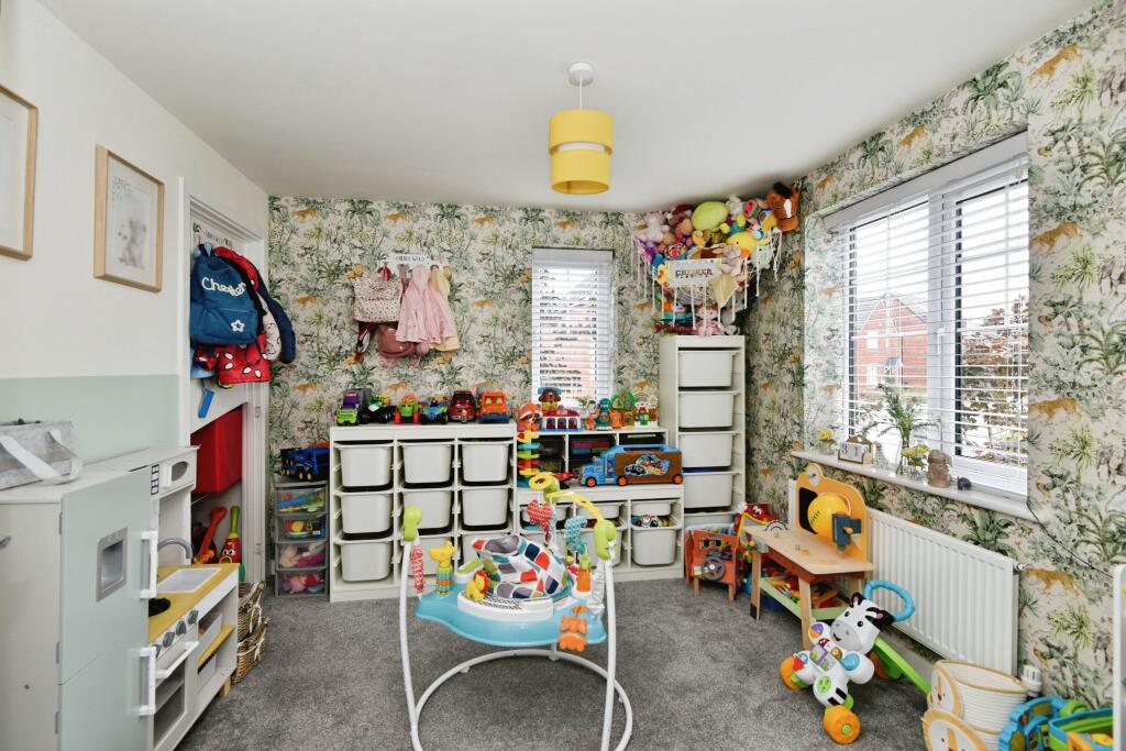 House in Stoke-on-Trent, Weston Coyney - More