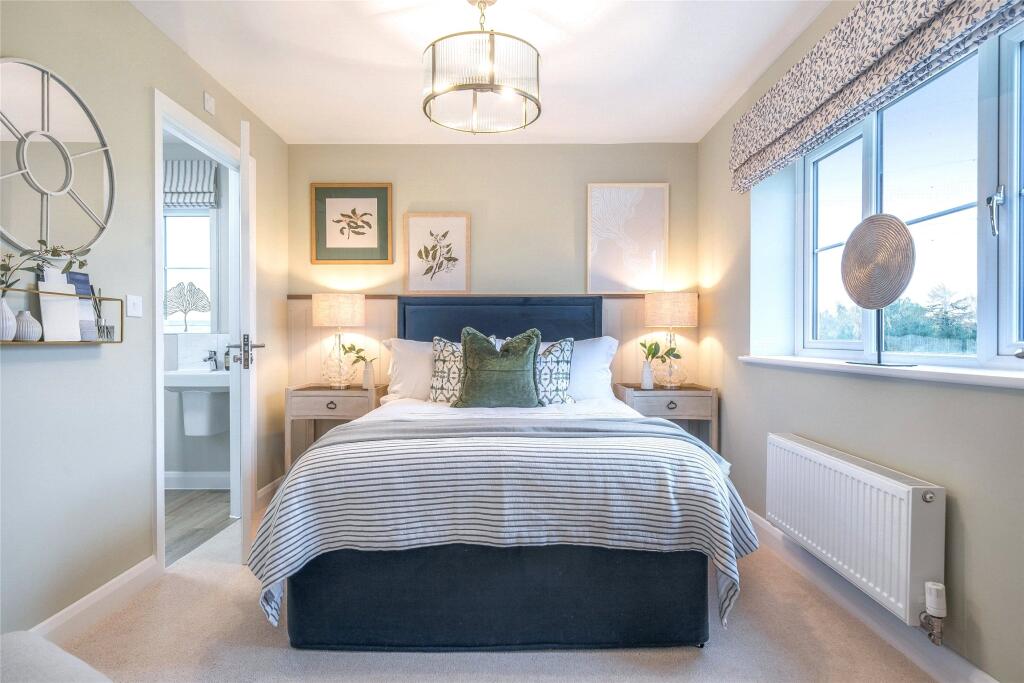 House in Cromhall, Townwell - View 5