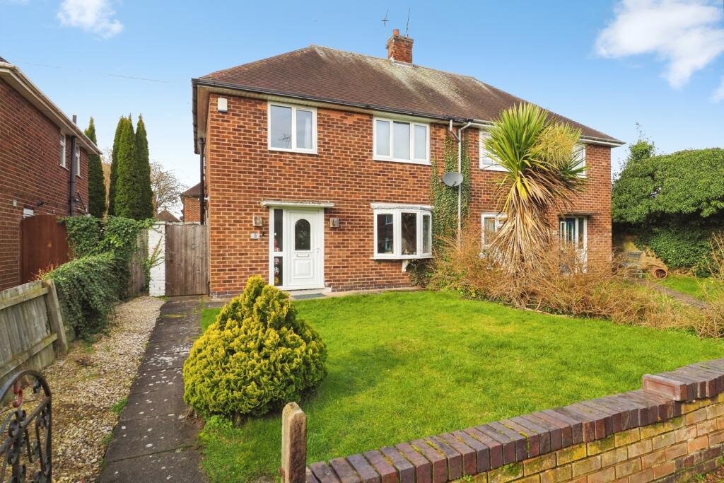 Main image of property: Holly Close, Hucknall, Nottingham, Nottinghamshire, NG15