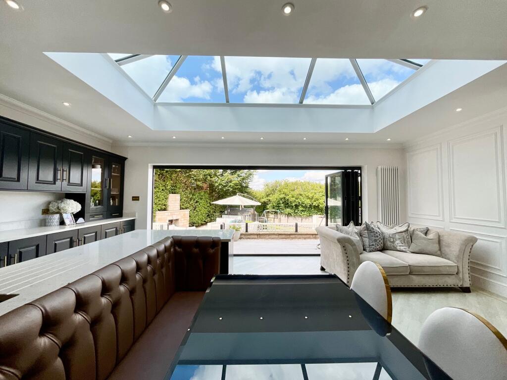 House in Stoke-on-Trent - View 5