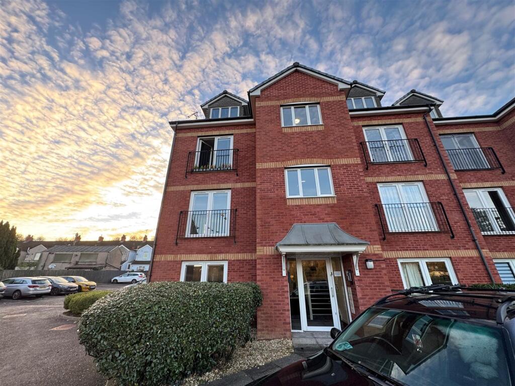 Main image of property: Hall Street, Blackwood