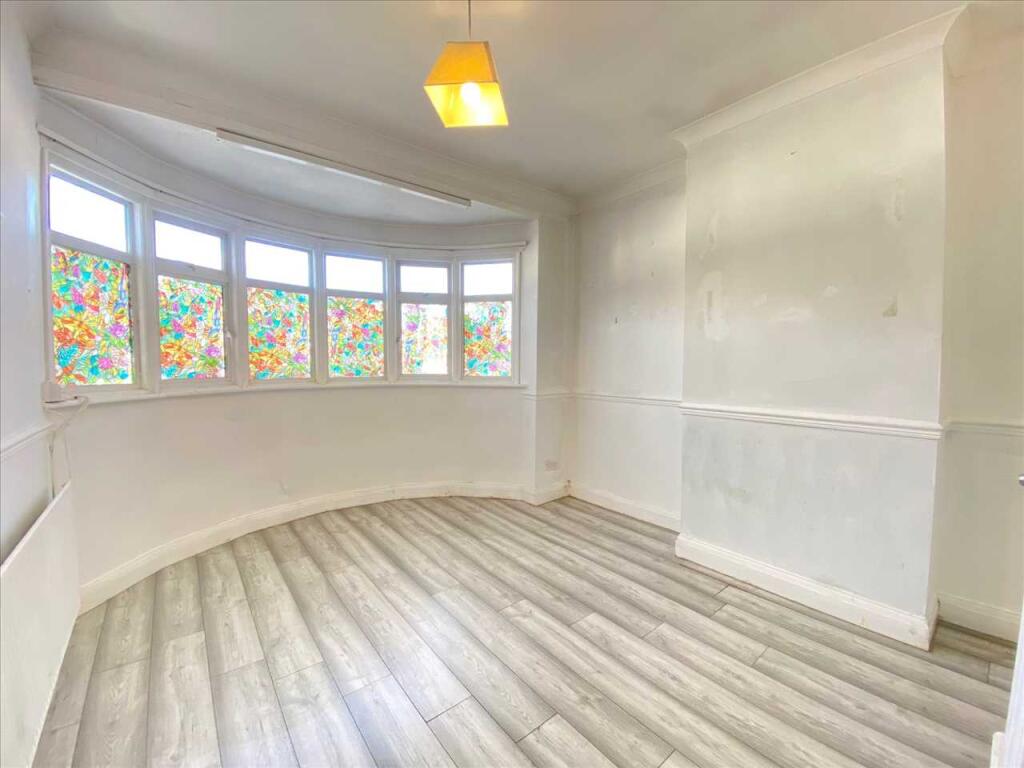 House in London - View 3