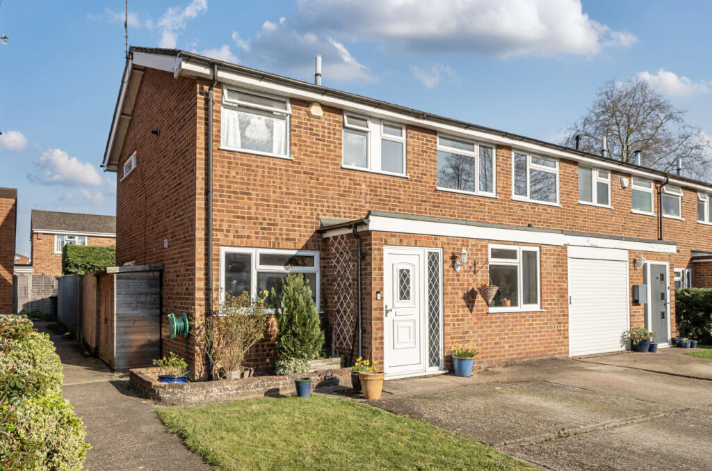 House in Slough, Wooburn