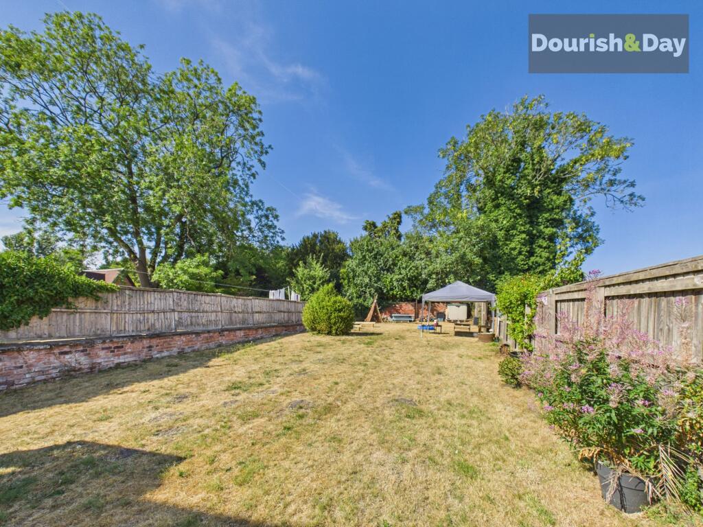 House in Shrewsbury, Whitchurch Urban - View 4