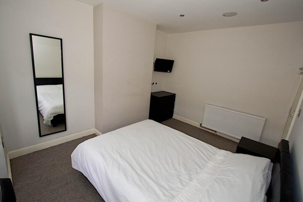House in Leicester - View 4
