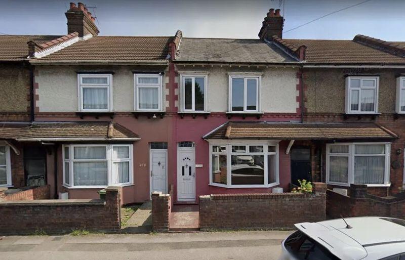 Main image of property: Hitchin Road, Luton