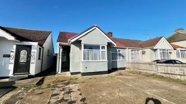 Main image of property: Eastern Avenue East, ROMFORD, RM1