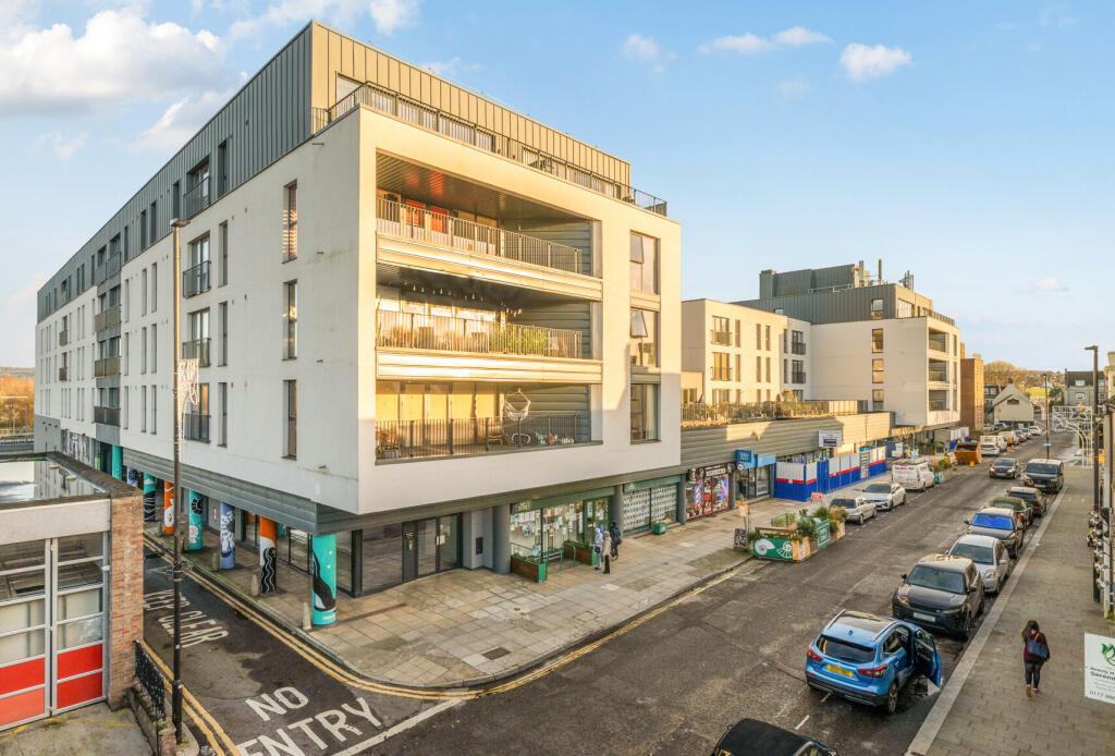 Main image of property: Temple Street, Keynsham, Bristol, Somerset, BS31