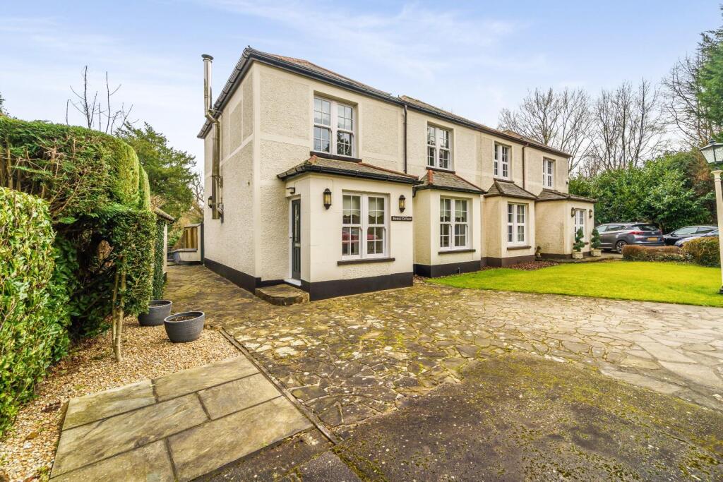 Main image of property: Mogador, Lower Kingswood, Tadworth