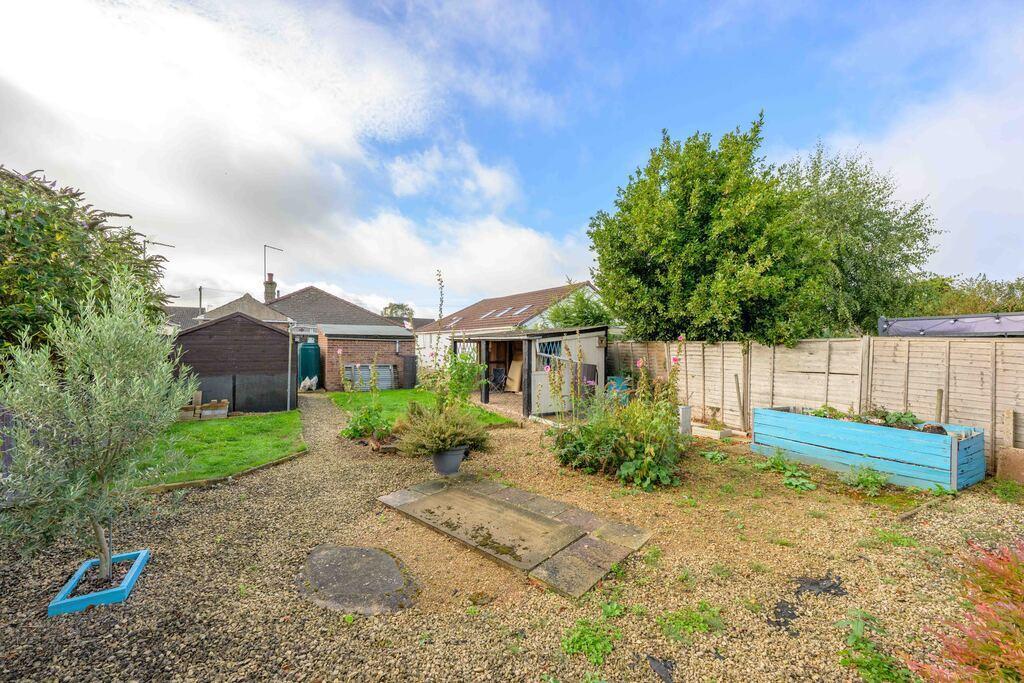 House in Peterborough - View 4