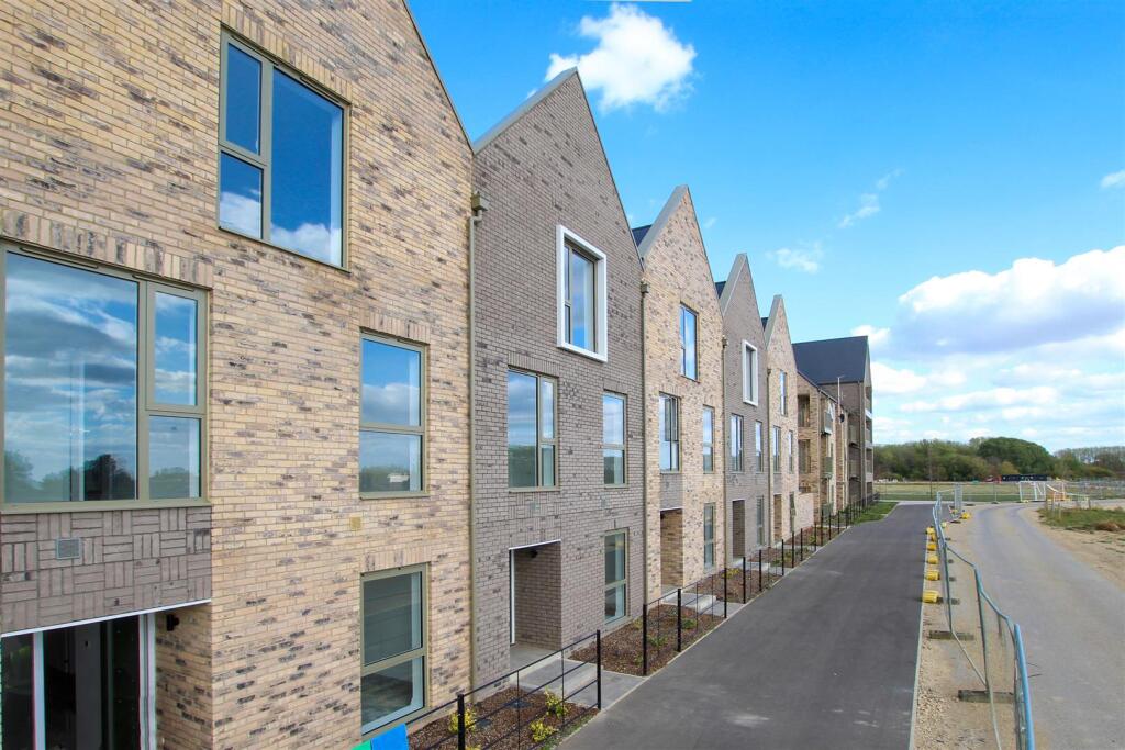 Main image of property: Sheep Ley Walk, Waterbeach, Cambridge