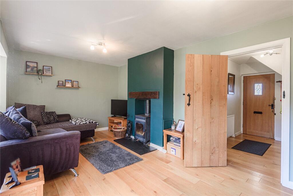 House in Newtown, Garth Owen - View 3