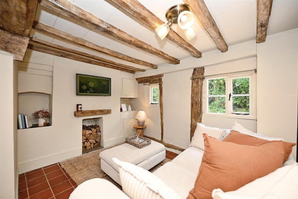 Green Lane, Church Lawford, Rugby - Beautifully Restored - More