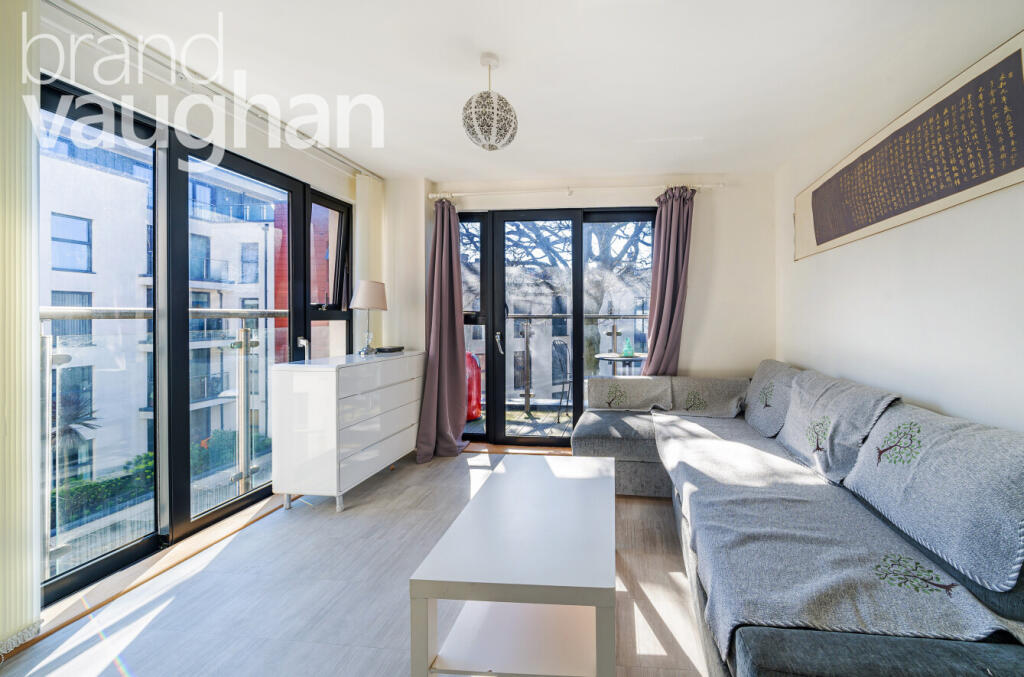 Apartment in Brighton - View 2