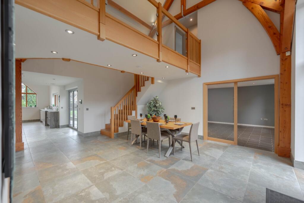 Mill Lane, St. Neots, Cambridgeshire, PE19 6EF - View 6