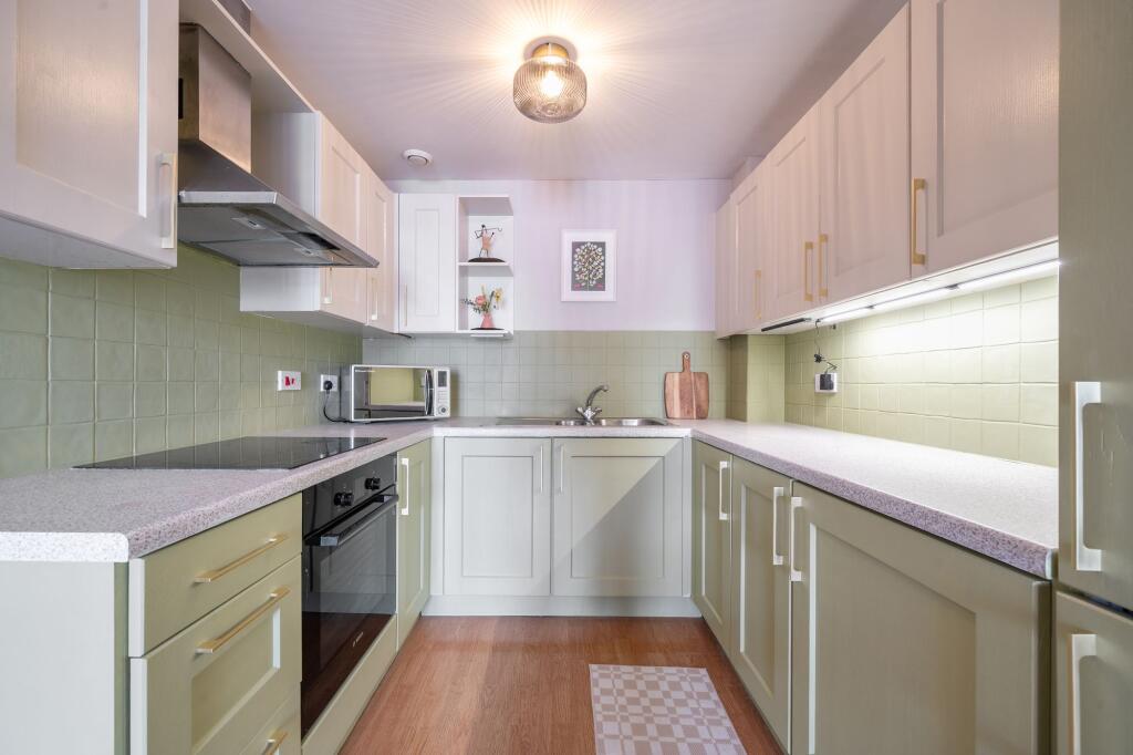 Apartment in London - View 4