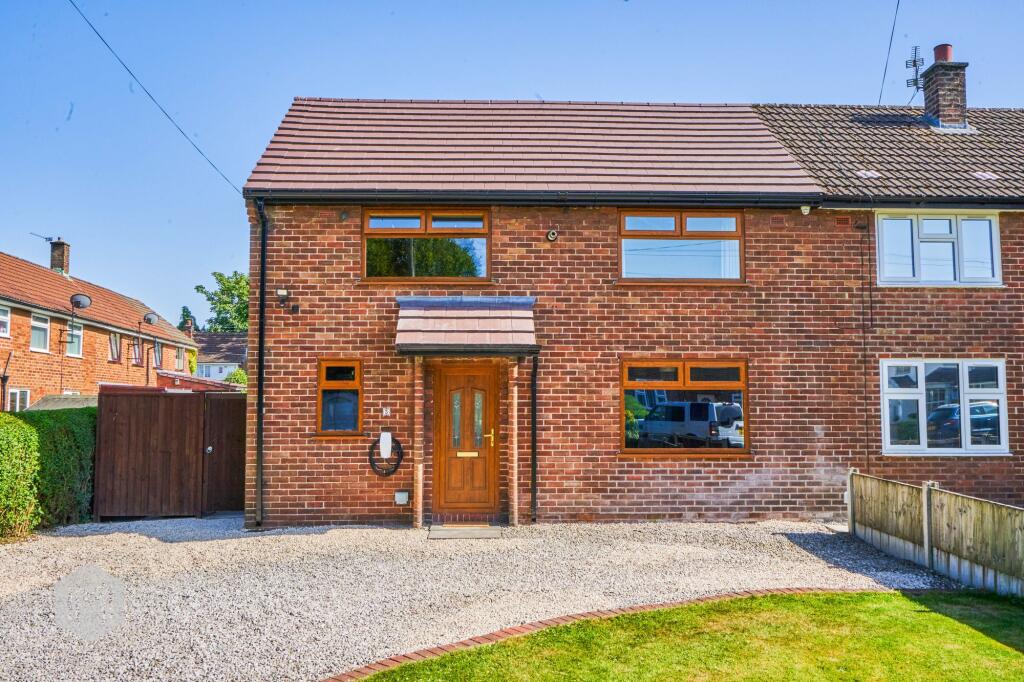 3-bed house on Poplar Avenue, Culcheth, WA3, £260,000