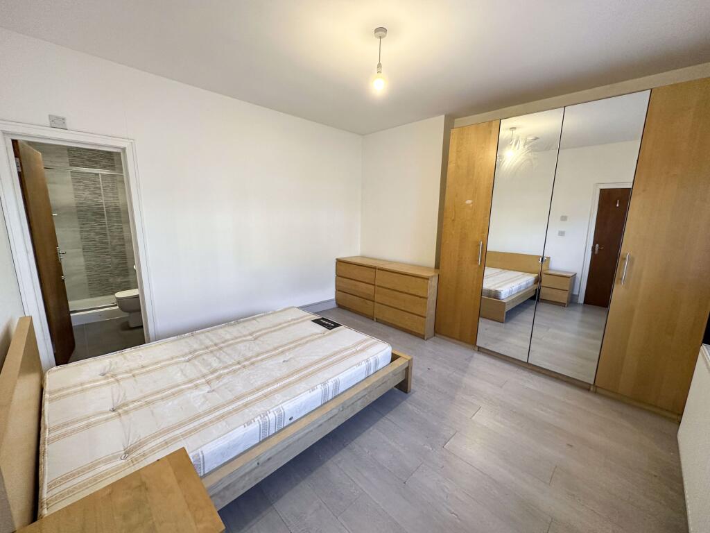 Main image of property: Room 2, 8, Balfour Road, Hounslow, Greater London, TW3