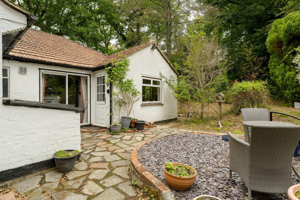 House in Redhill - More