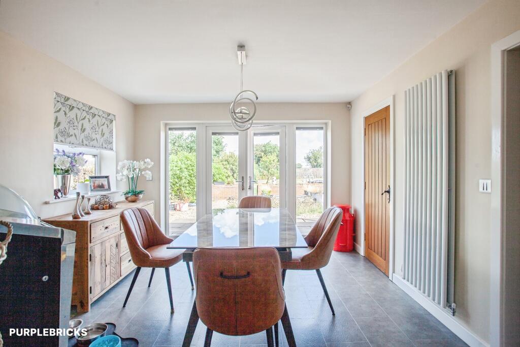 House in Doncaster - View 4