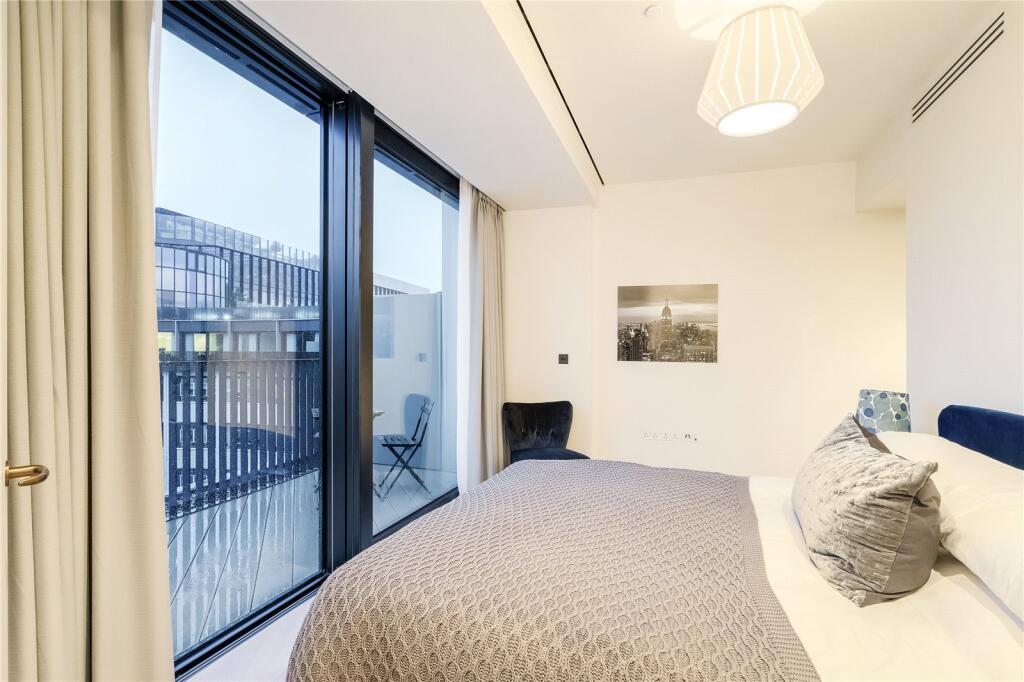 Apartment in London, Shepherd's Bush - View 5