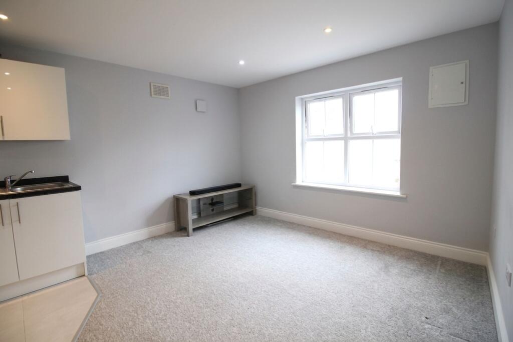 Apartment in Bournemouth - View 4