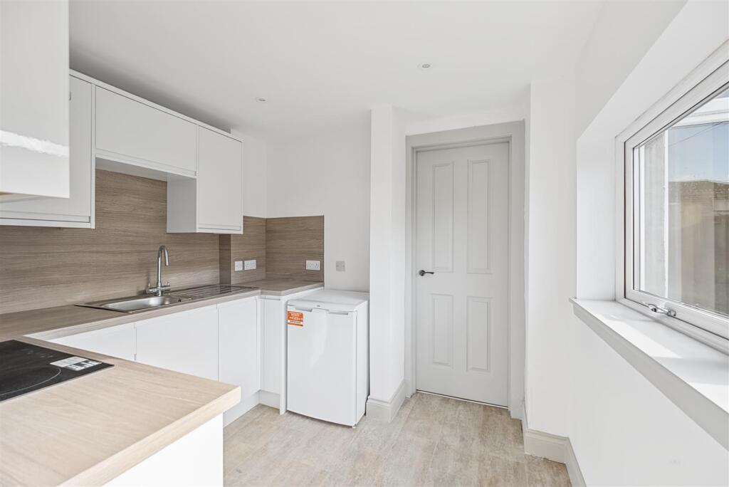 House in Motherwell - View 4