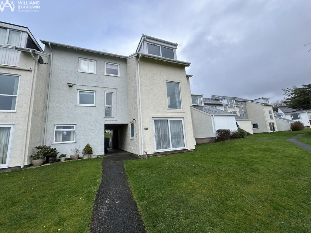 Main image of property: Ffordd Glyder, Y Felinheli, Gwynedd, LL56