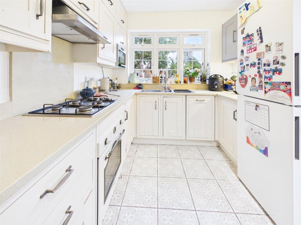 House in Twickenham - View 5