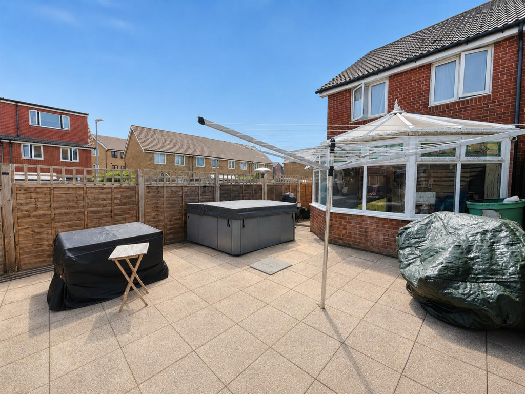 House in Peacehaven - View 5