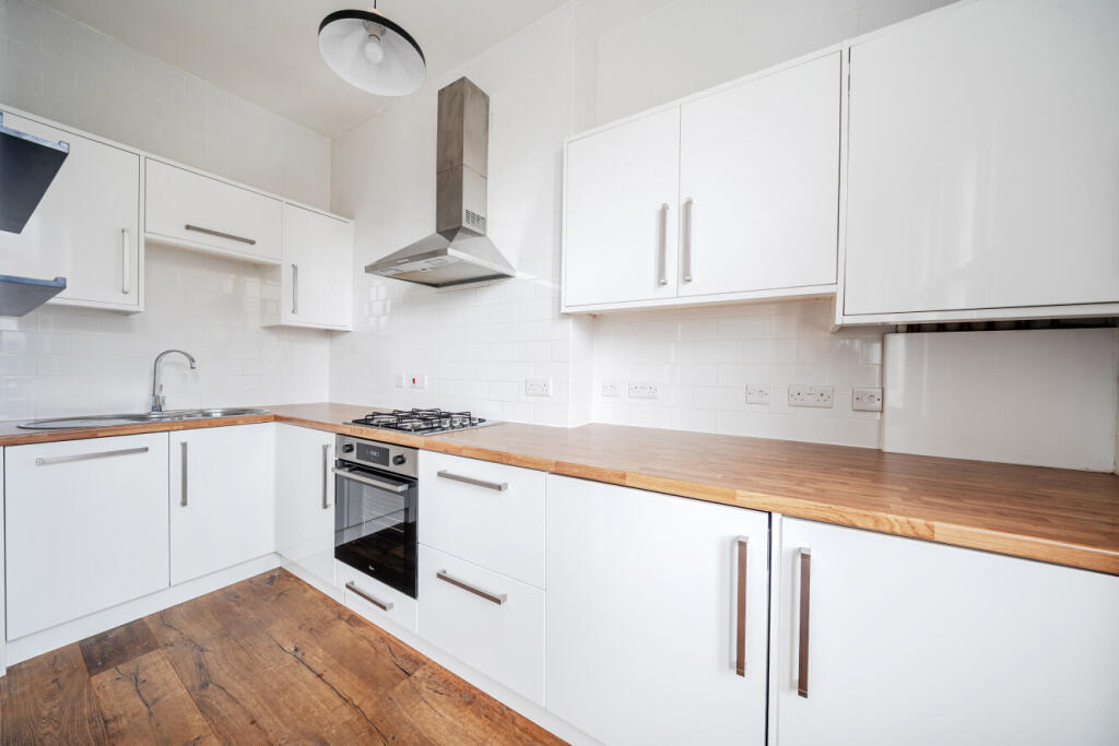 Main image of property: Mitcham Road, Tooting, London, SW17