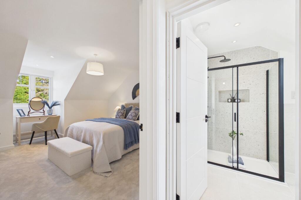 Woodmansterne Lane,
London,
SM6 photo 3
