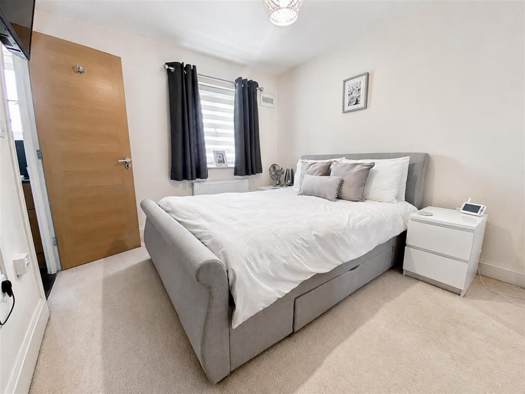 House in Broadland, Sprowston - More
