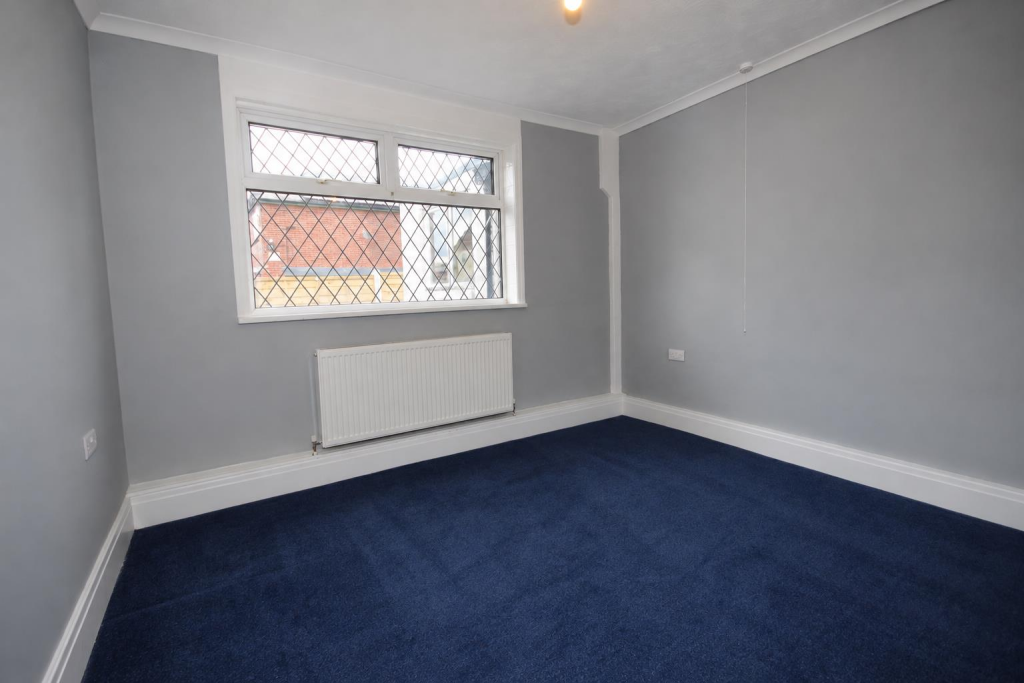 House in Fitzwilliam, Newstead, Hemsworth - View 4