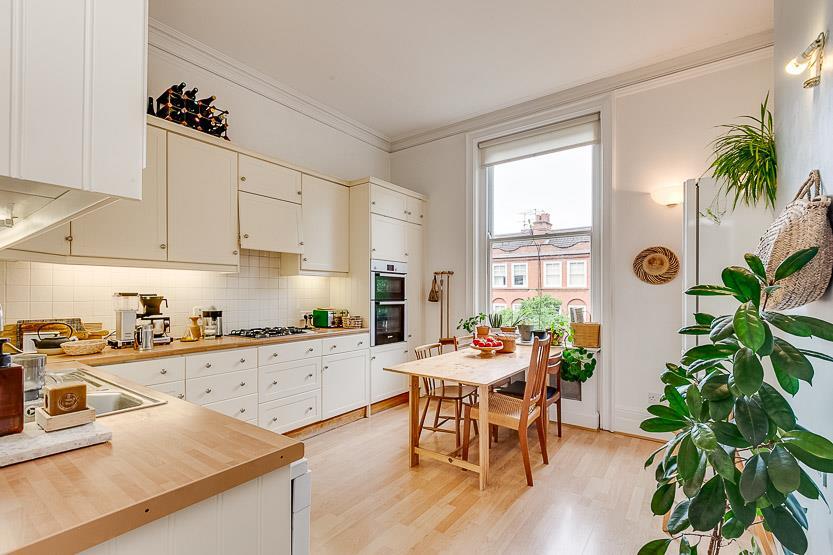 Fitzgeorge Avenue, West Kensington, London, W14 photo 3