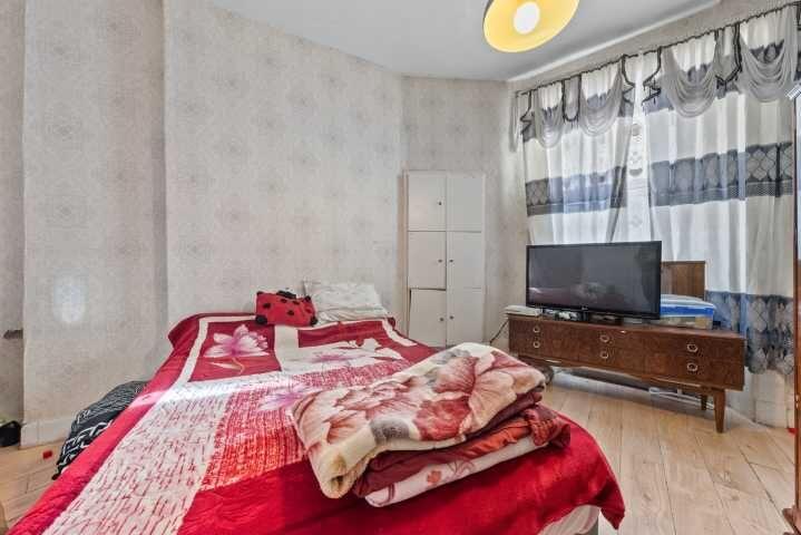 Apartment in Glasgow, Ibroxholm, Cessnock - View 5