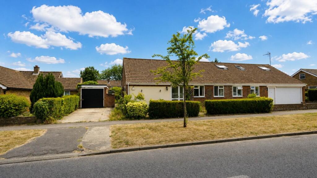 House in Hatfield, Oxlease - View 4