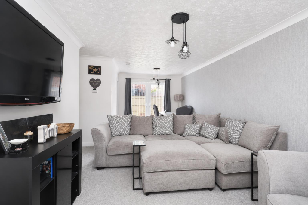 House in Stockton-on-Tees - View 2