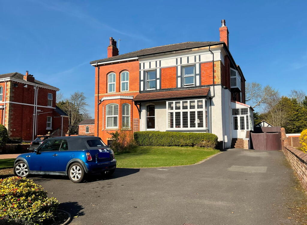 5-bed semi-detached on Saxon Road, Birkdale, Southport, £595,000