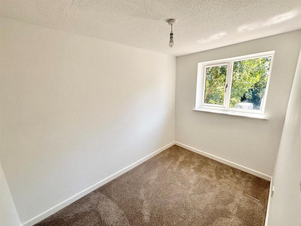 House in Bath, Trowbridge - More