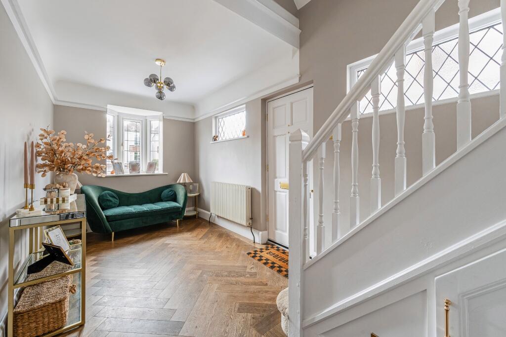 House in Havant, Hampshire - View 4
